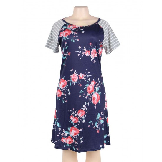 Plus Size Navy Blue Backdrop Floral Print A-line Loose T-shirt Dress Plus Size Navy Blue Backdrop Floral Print A-line Loose T-shirt Dress