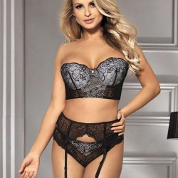Seductive Black 3 Piece Delicate Lace Bra Garter Set Seductive Black 3 Piece Delicate Lace Bra Garter Set