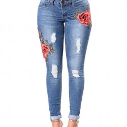 Plus Size Top Design Embroidery  Ripped Women Jeans 