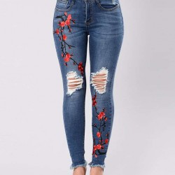 Top Design Embroidery Ripped Women Jeans Top Design Embroidery Ripped Women Jeans